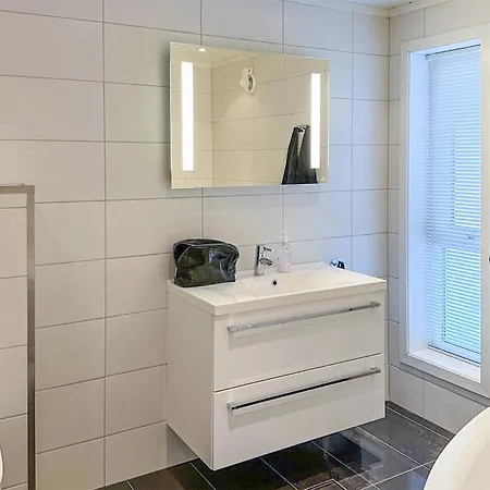 Holiday home Beautiful In With Kitchen