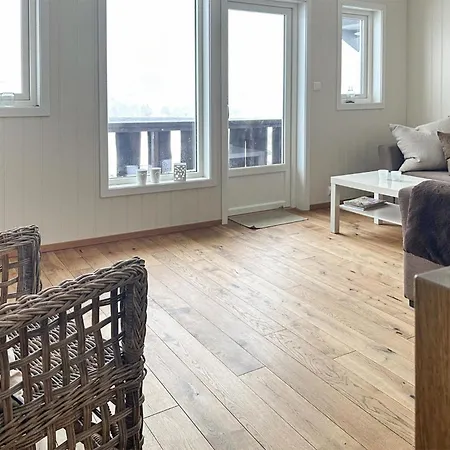 Holiday home Beautiful In With Kitchen *